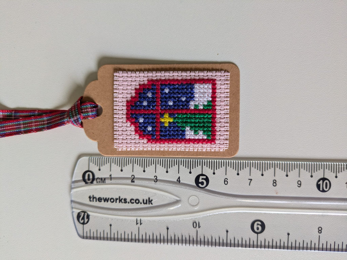🎄 Hand Stitched Christmas Gift Tags – Handmade Set of 4
